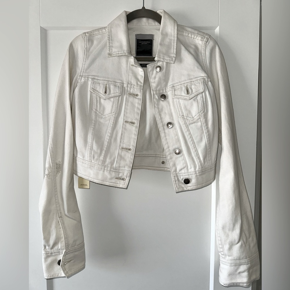 Abercrombie white denim jacket NEW